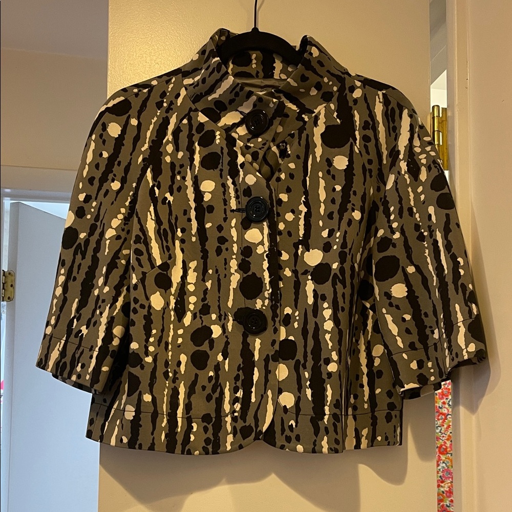Trina Turk Black White and Olive Abstract Print Cropped Jacket
